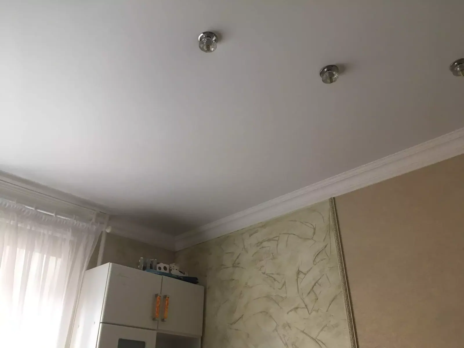 Матовый натяжной потолок в квартиру — Самара, Волжское шоссе, 101, фото 3